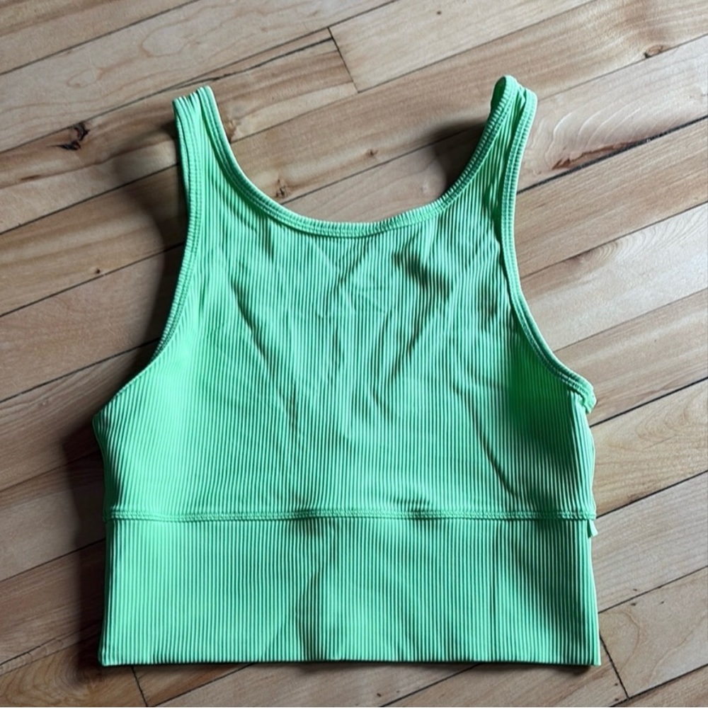 Lululemon Power Pivot Tank Size 6